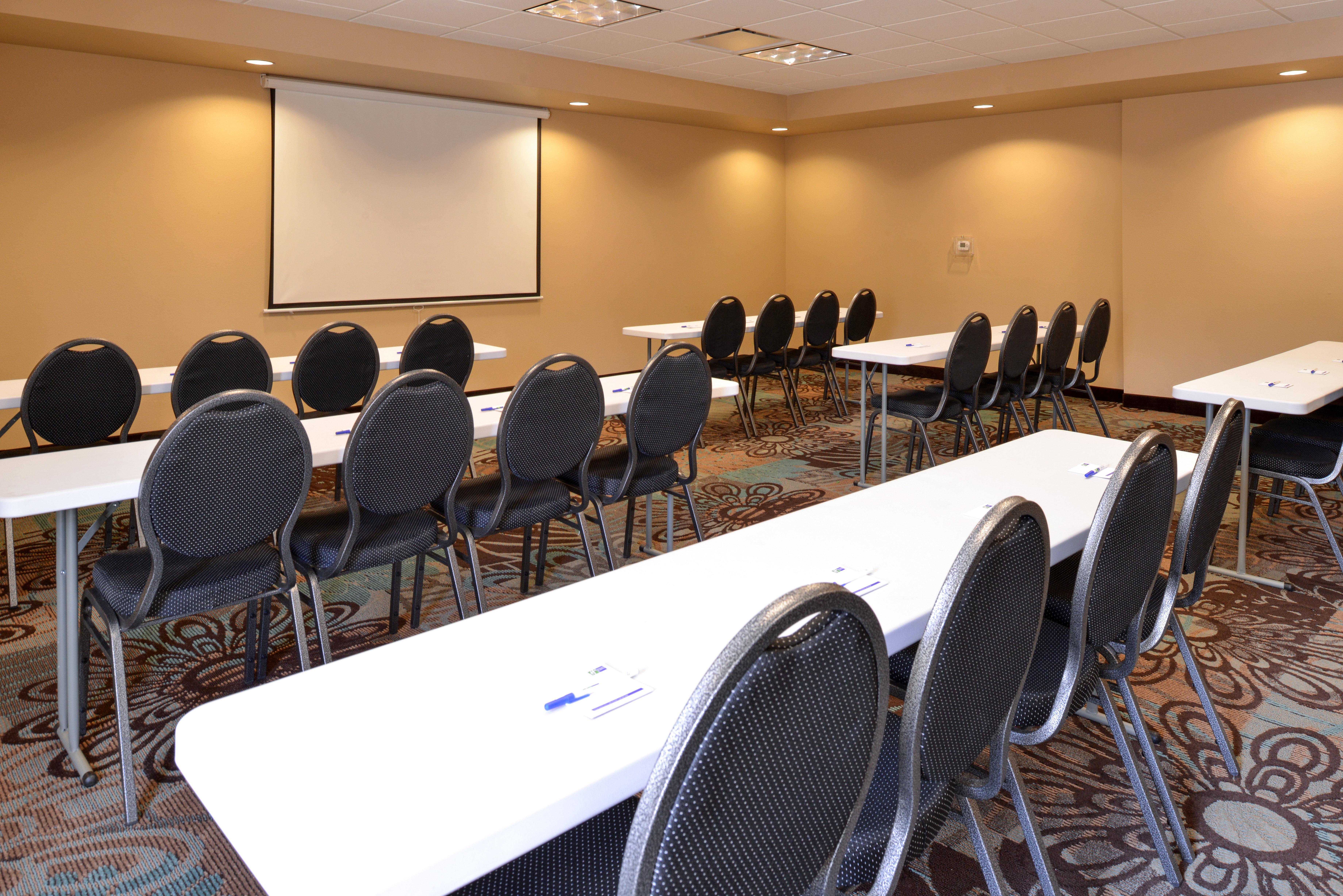 Holiday Inn Express & Suites Globe By Ihg Luaran gambar